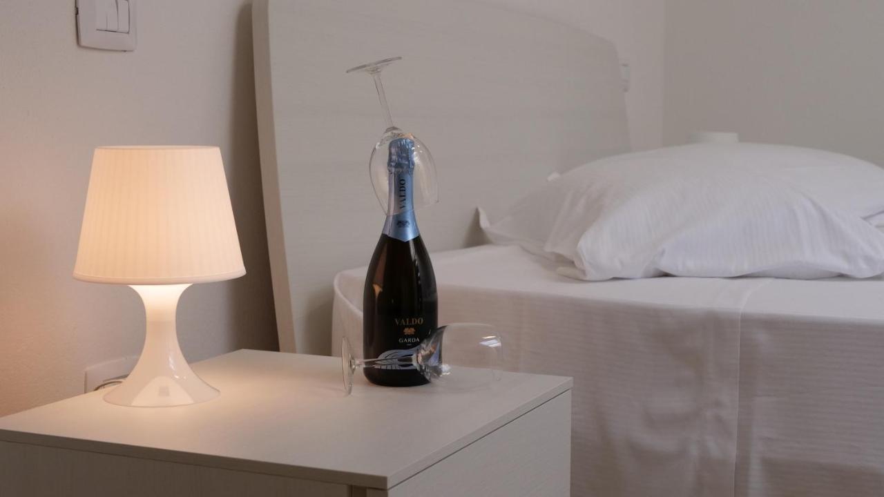 La Dolce Vita Suites Malcesine Kültér fotó